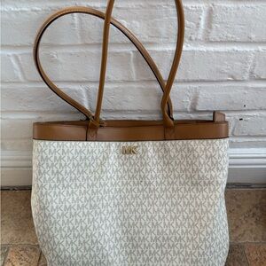 Michael Kors Tan and Cream Signature Tote